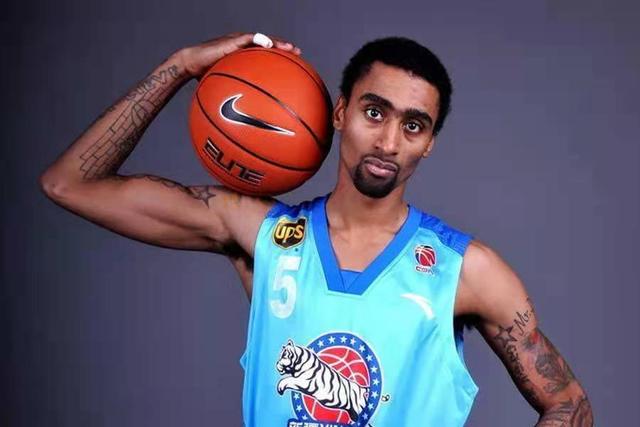 Faker在雄鹿比赛中挺进下一轮萨克拉门托国王迎西甲关键赛，清晨萨克拉门托国王备战欧冠直接炸裂的简单介绍